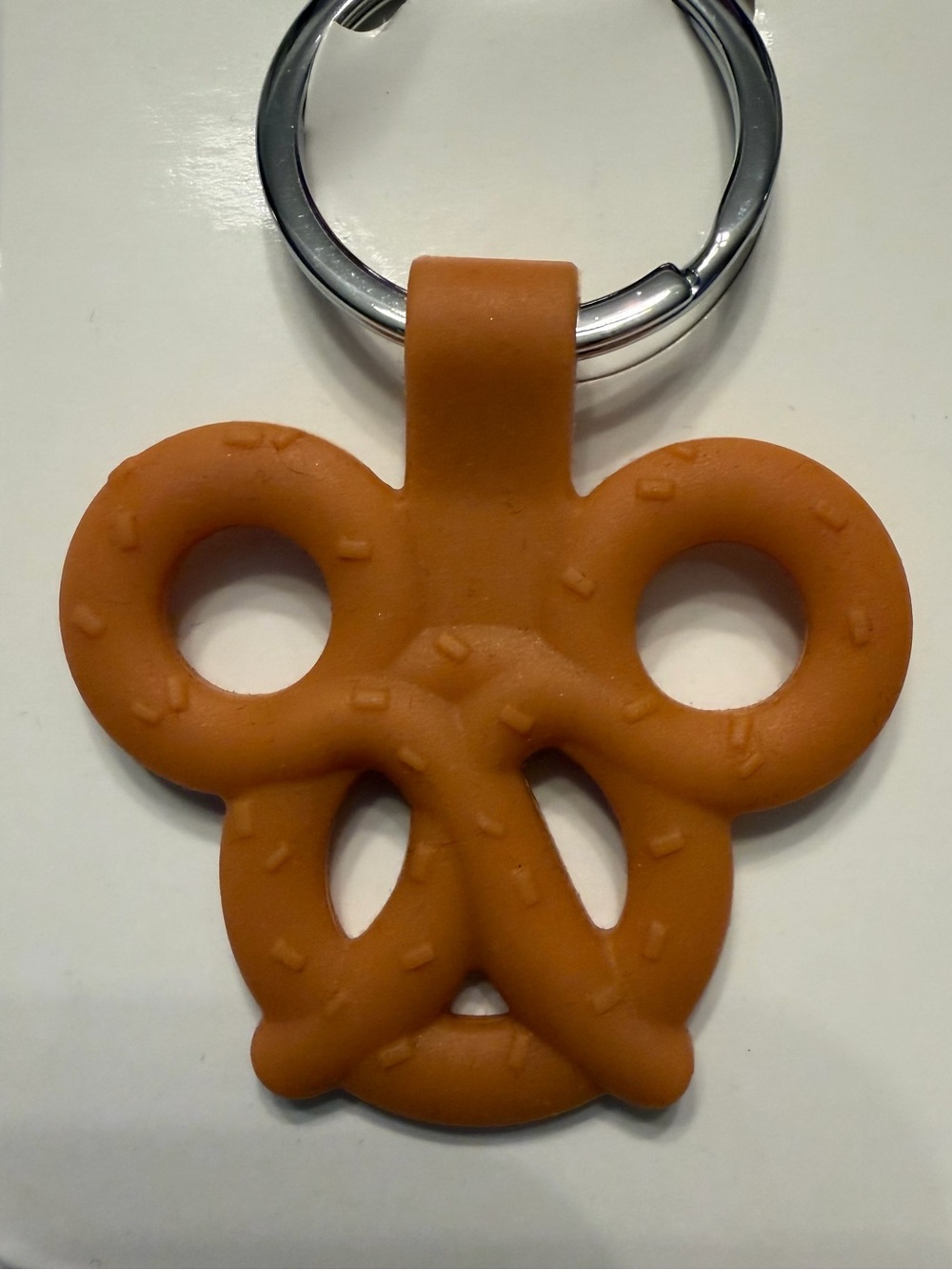 Official Disney Parks Icon Keychain Set - Picture 5 of 8
